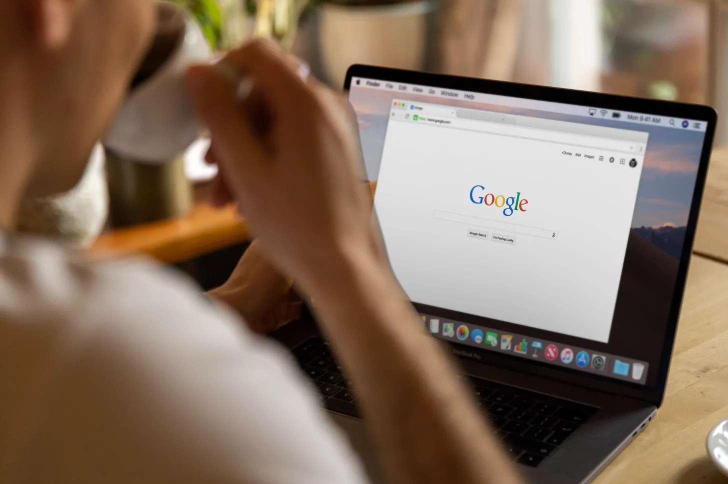 bersaing di SERP di era zero click
