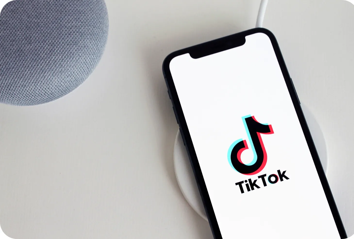 Cara direkomendasikan AI TikTok